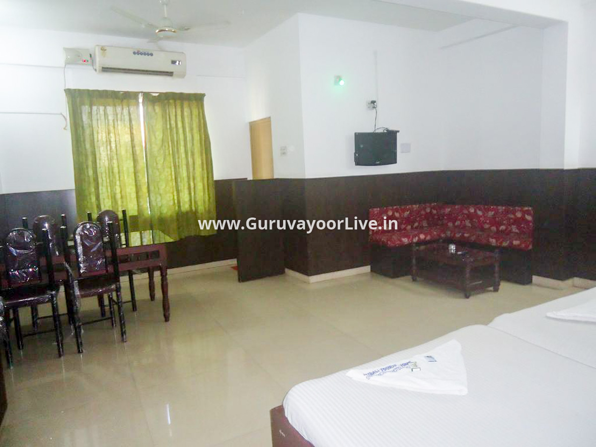 Kairali Tourist Home