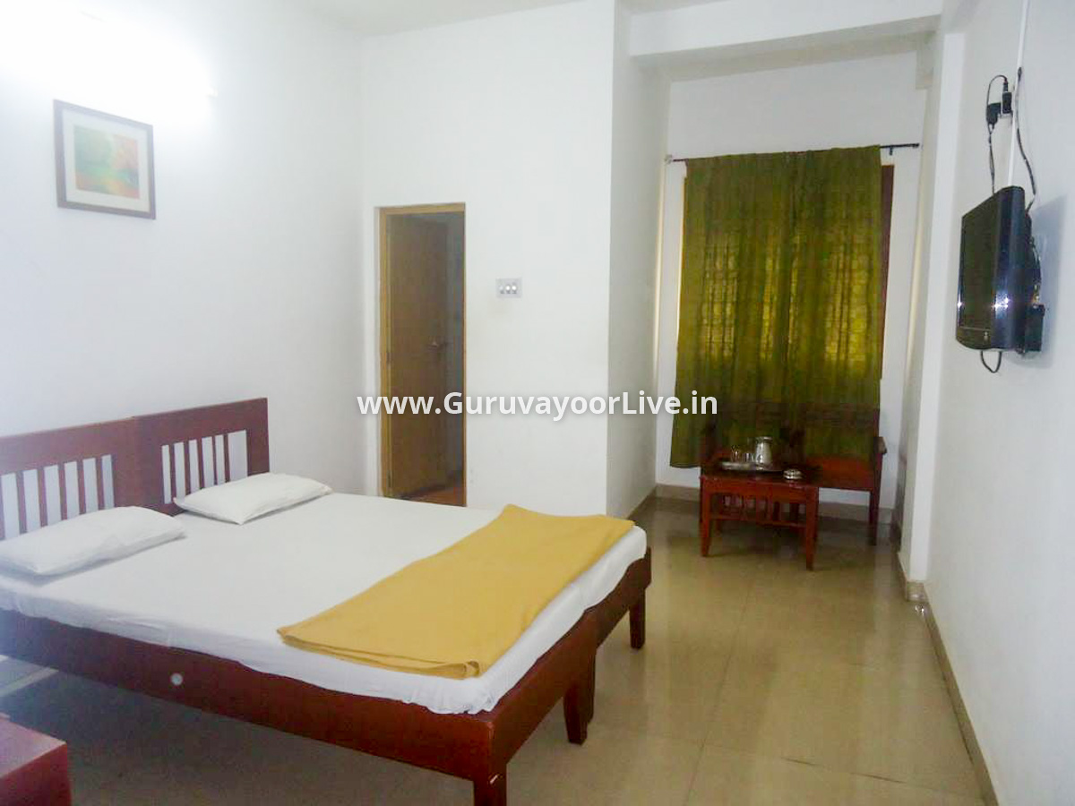 Kairali Tourist Home